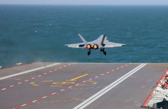 盛宝策略 武汉水泥航母，一处细节泄露天机，中国核动力航母已经在路上？